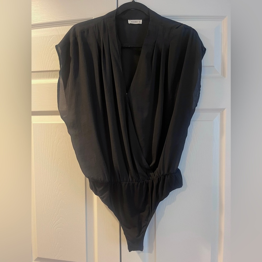 Kori Drape Chiffon Cap Sleeve Bodysuit - Picture 10 of 10